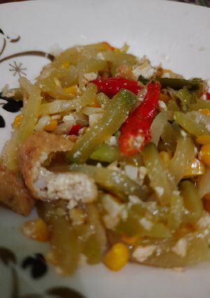 Foto resep Tumis labu siem tahu jagung manis