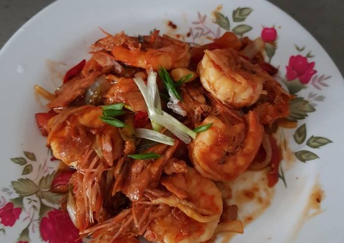 Udang bakar saus tuna pedas