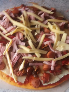 Una foto de Pizza con mucho amor