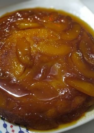 Una foto de Tarta de durazno invertida 🍑