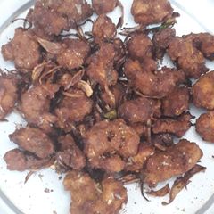 A picture of Chicken crakers.