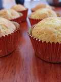 Muffins o Magdalenas de vainilla (logramos 24 muffins)