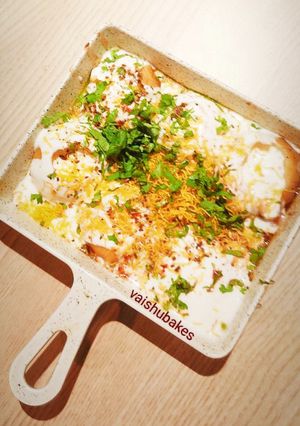 A picture of Bhalla Papdi Chaat.