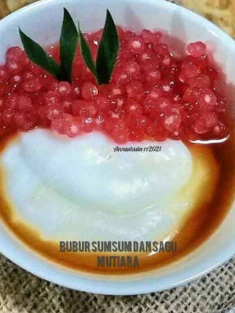 Langkah Gampang Membuat Resep Bubur sumsum dan sagu mutiara yang Bisa Manjain Lidah Anti Ribet, Lezat Sekali