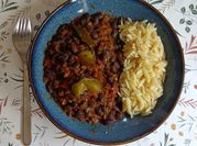 Una foto de frijoles con arvejas