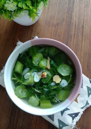 Foto resep Sayur Bening Oyong dengan Temu Kunci