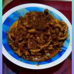 รูปของ Tahu dan usus bumbu kacang