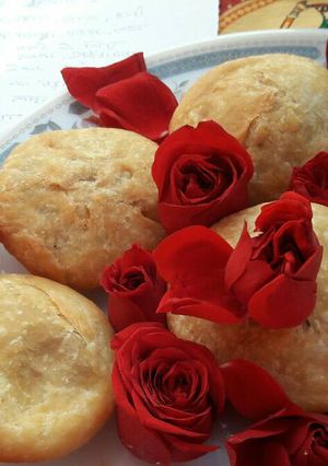 A picture of Special mawa sweet kachori.