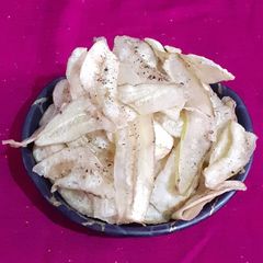 A picture of Raw Banana chips.