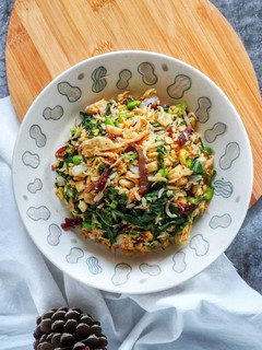 泡菜吻仔魚料多多蛋炒飯 的食譜成品照片