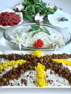 عکسی از دستور عدس پلو با گوشت چرخ کرده و کشمش