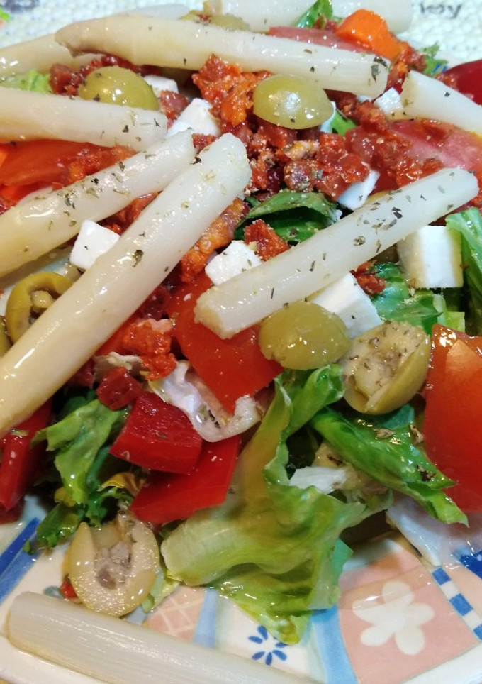 Una foto de Ensalada variada