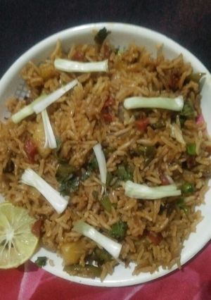 A picture of Vegetable fried rice.