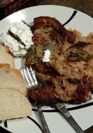 Savanyú káposztás rakott sült (malac) low carb recept fotója