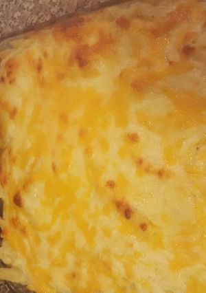 A picture of Buffalo chicken pasta bake.
