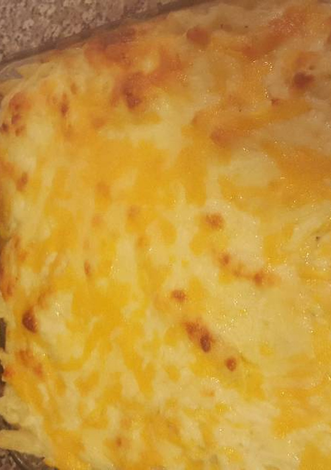 A picture of Buffalo chicken pasta bake.