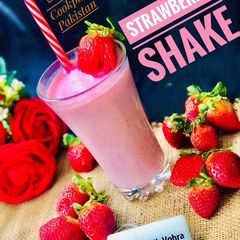 A picture of Strawberry shake.