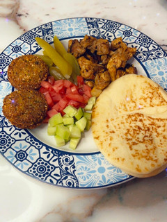 A picture of Shawarma Plate.