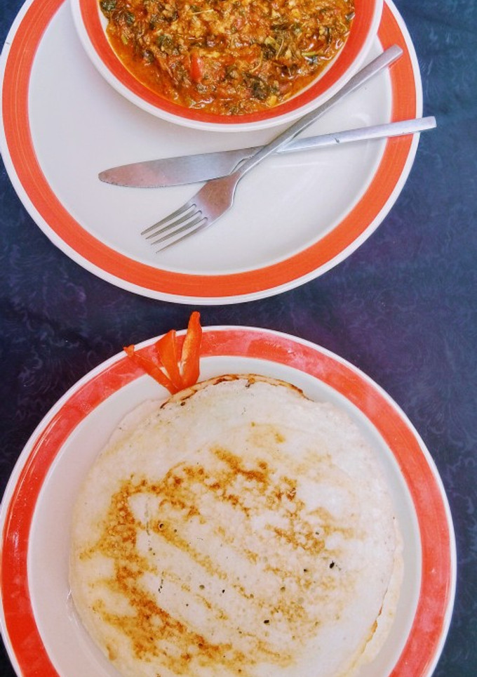 A picture of Sinasir with spinach soup.
