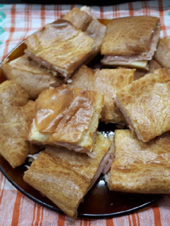 Una foto de Torta de fiambre fácil, económica y riquísima 😊