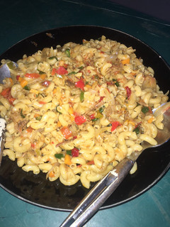 A picture of Fried macaroni🍲.