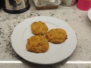 Una foto de hamburguesas vegetales