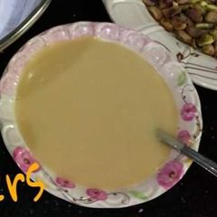 A picture of Condensed milk.