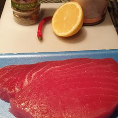 A picture of Kickin' Tuna Steak.