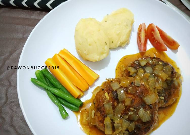 17.41 Hambaagu "Japanese Hamburger Steak" with Carrot Sauce