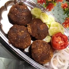 A picture of بیف شامی کباب.
