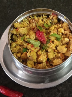 சுவையான சேனை கிழங்கு தோரன்(senaikilangu thoran recipe in tamil) செய்முறை முக்கிய புகைப்படம்