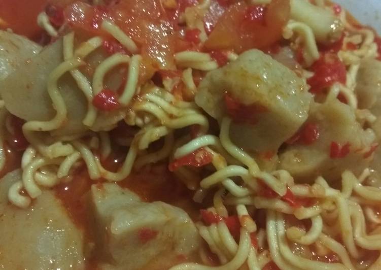 Mie bakso ekstra pedas
