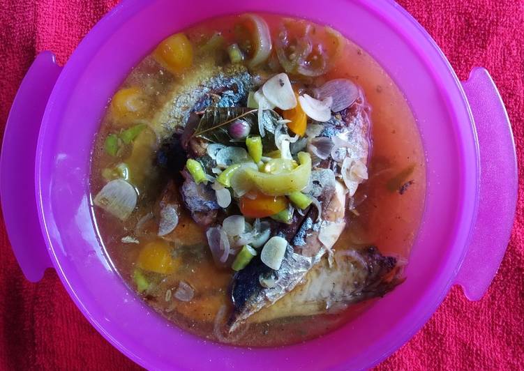 Ikan layang/ pindang masak asam