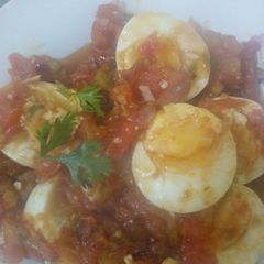 A picture of Boiled eggs stewed.