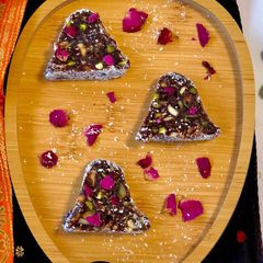 A picture of Oats & Dates Dry Fruits Bites.