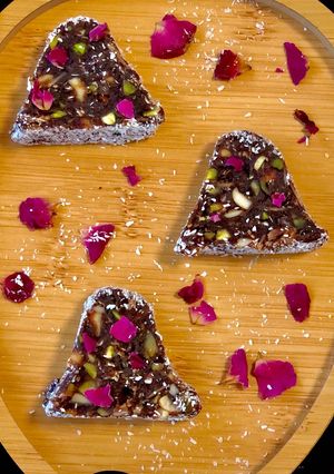 A picture of Oats & Dates Dry Fruits Bites.