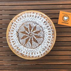 A picture of Fanouropita - Greek vegan cake.