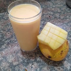 A picture of Mango smoothie.