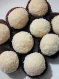 Narial ke laddo/ balls