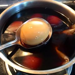 A picture of Tea Infused Herbal Egg.