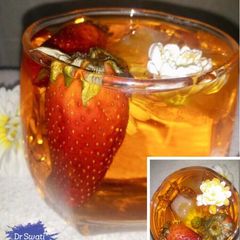 A picture of Strawberry Chamomile Palomas.