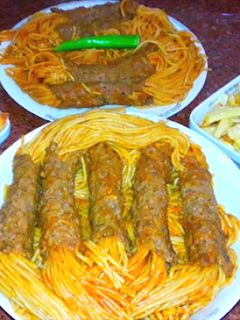 صورة لوصفة معكرونة ملفوفه بالكفته