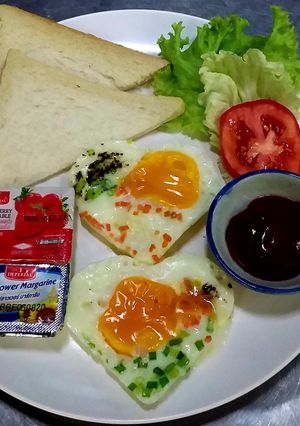 รูปของ ขนมปังไข่ดาวผักไมโครเวฟ