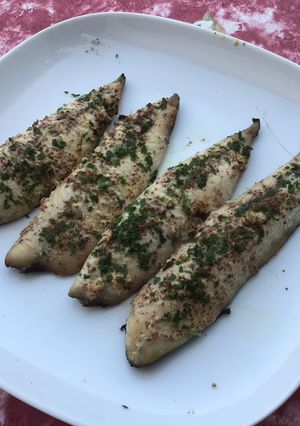 Une photo de Filets de maquereau à la moutarde truffée et persil