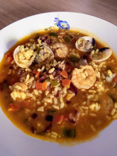 Una foto de Arroz con cúrcuma