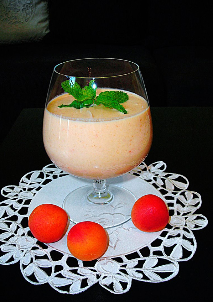 Una foto de Mousse de albaricoque