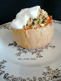 Una foto de Calabaza asada con ensalada de quinoa