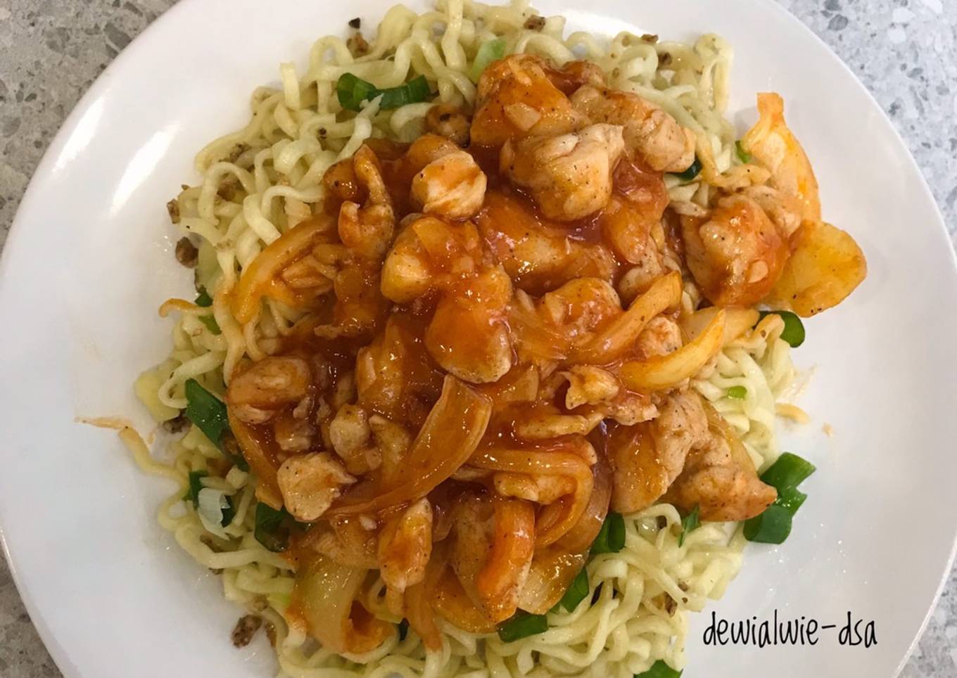 Mie ayam pedas manis