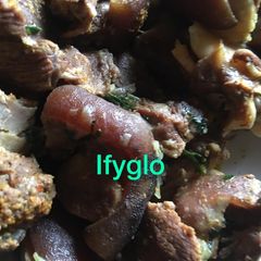 A picture of Boiled goat meat.