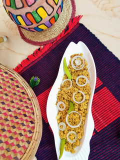 রুই মাছের ডিম ভুনা রেসিপির প্রধান ছবি